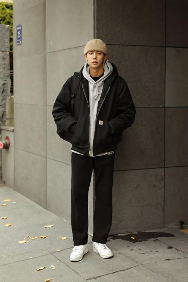 Mütze + Sweatshirt, Kapuzenpullover – absolut schick und cool-02