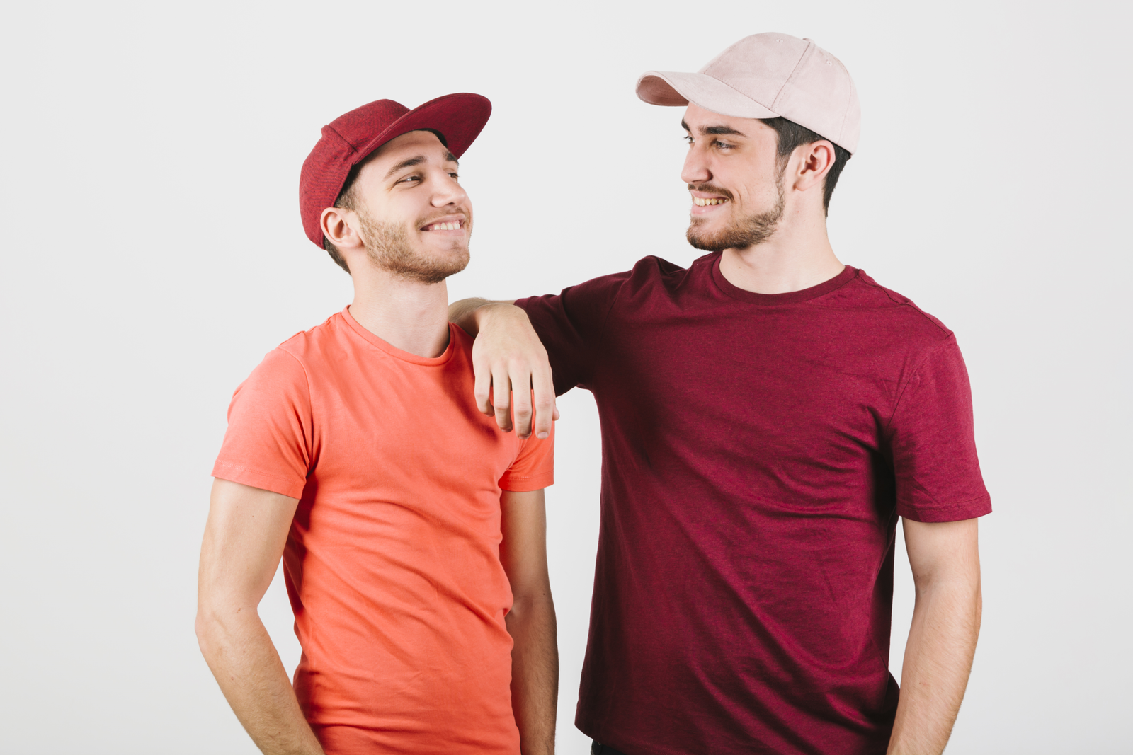 Come il cappellino da baseball è diventato un capo essenziale della moda invernale