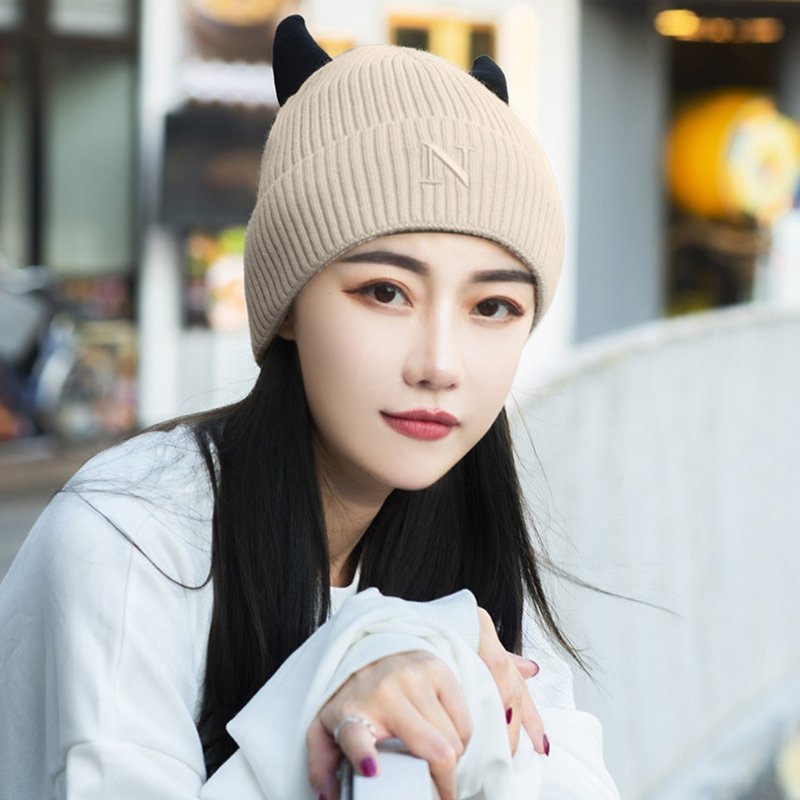 knit hat
