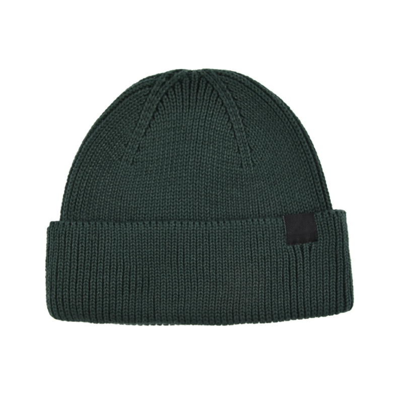 Berretti con risvolto in maglia con etichetta tessuta rPET verde scuro 100% PB-FA0005