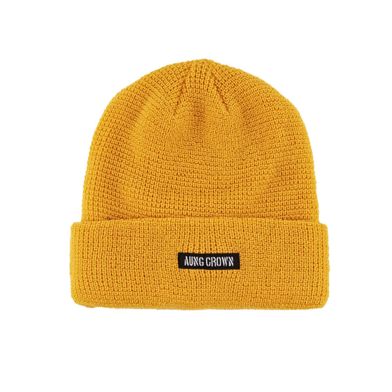 Berretti con risvolto in maglia a nido d'ape gialla con etichetta tessuta KN2103121