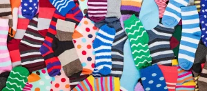 Come scegliere i calzini giusti - Guida ai materiali per comfort e prestazioni