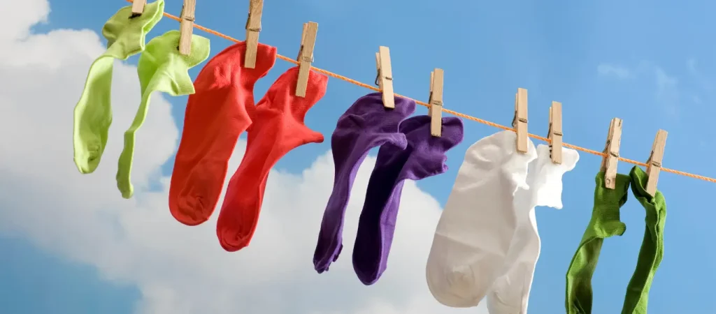 Solid-colored Socks