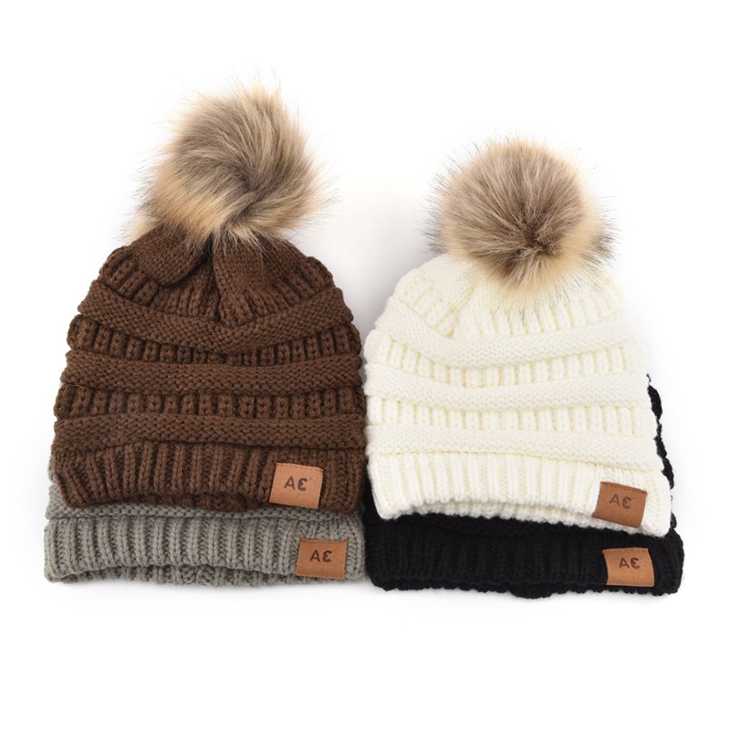 Cappello da sci invernale da donna personalizzato in acrilico con pompon in pelliccia sintetica